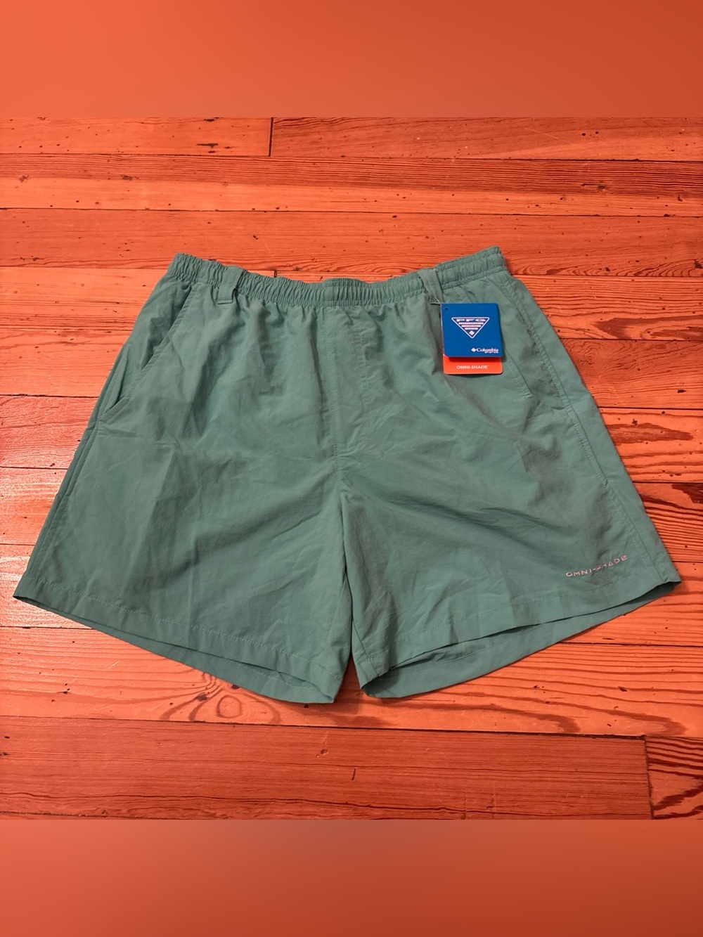 Columbia Backcast IV Water Short Men’s Medium Inseam 6 New